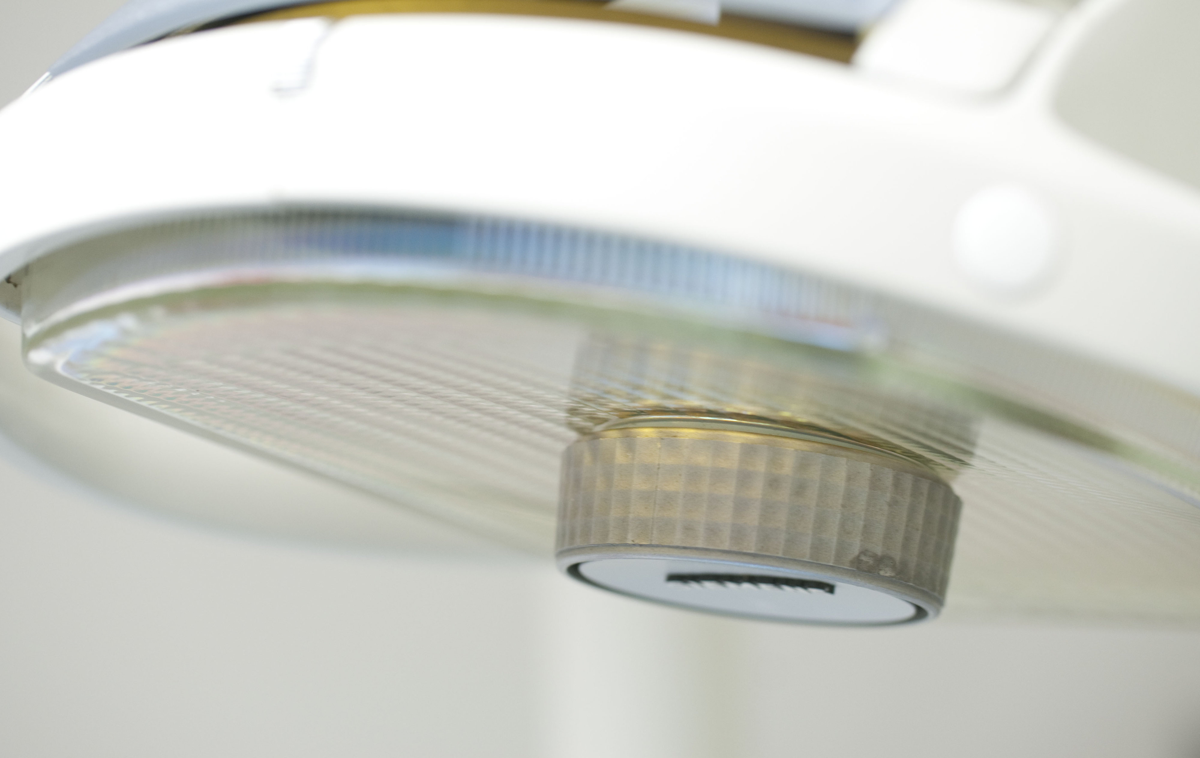 Close up of moveable light in treatment room.