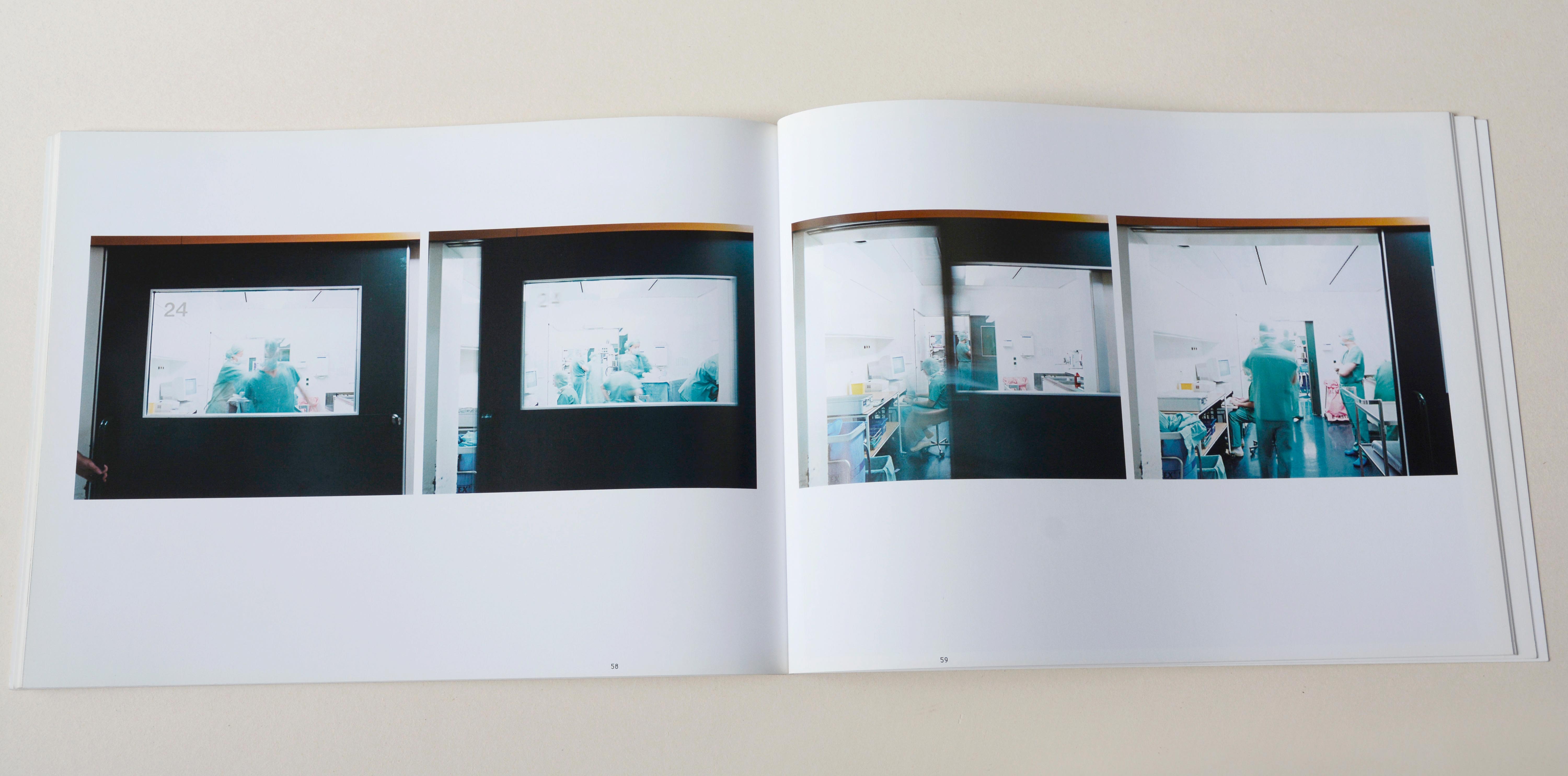 Double page. Row of 4 same sized photos stretches over 2 pages. Photos show motion sequence. Opening of entrance door to laboratory.